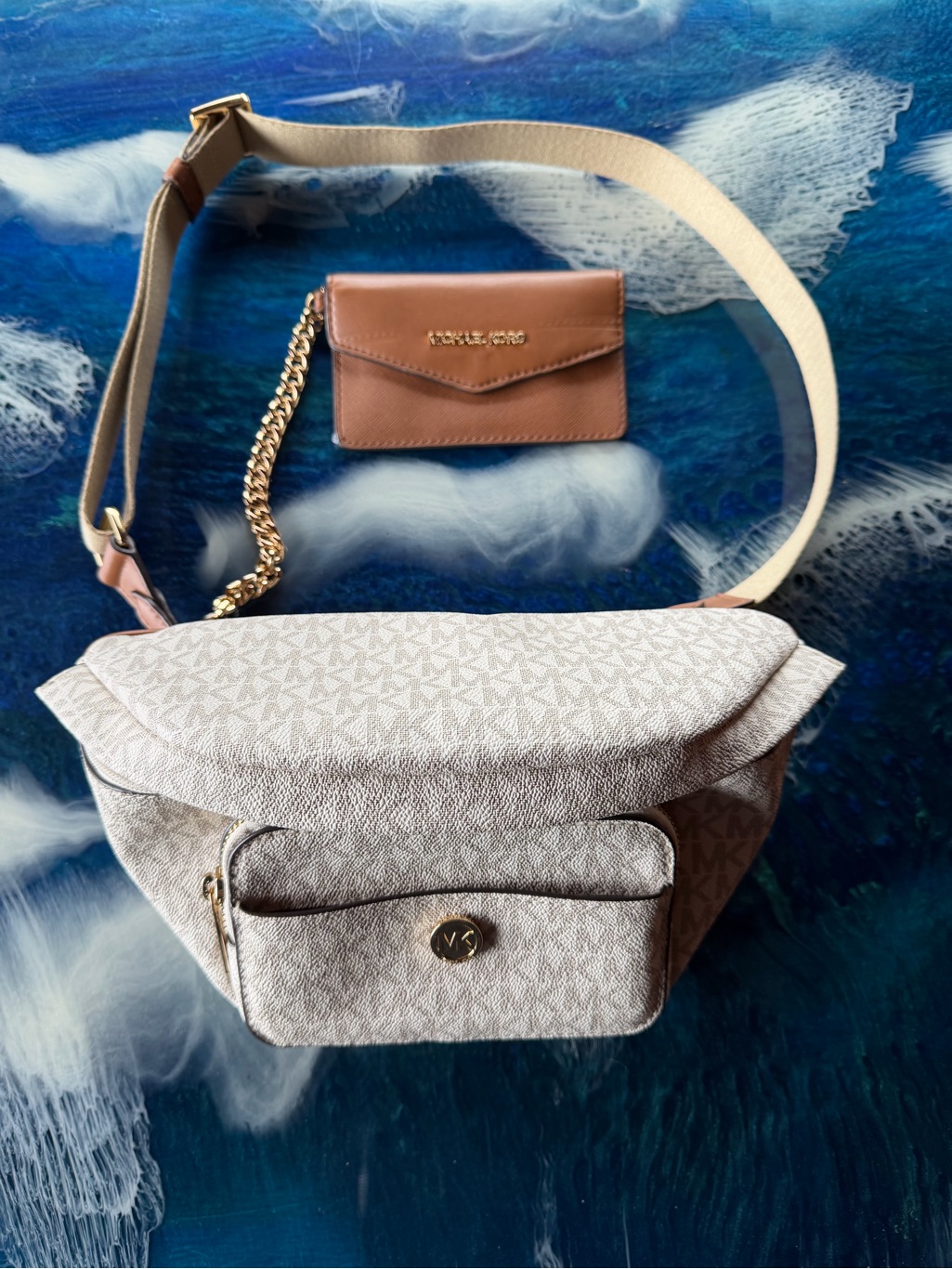 Michael Kors Beige Logo Maisie Crossbody Belt Bagw Tan Card Case & Gold Hardware